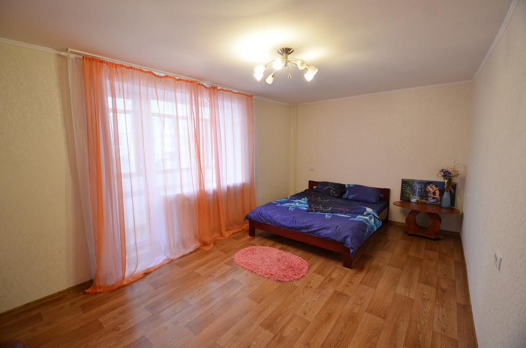Apartment On Navarynska Mikołajów Zewnętrze zdjęcie