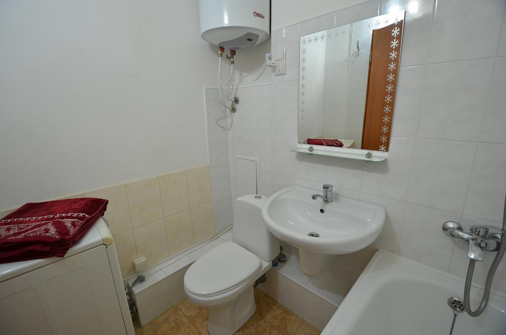 Apartment On Navarynska Mikołajów Zewnętrze zdjęcie